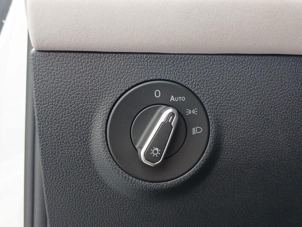 new 2026 Volkswagen Taos car, priced at $34,752