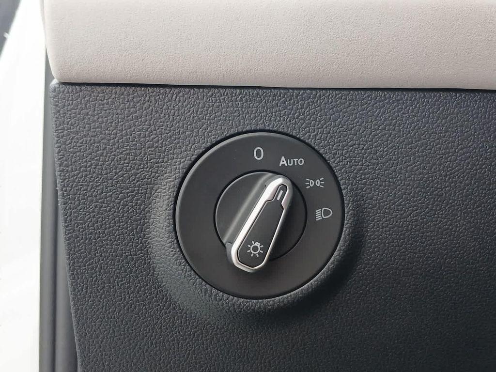 new 2026 Volkswagen Taos car, priced at $33,852