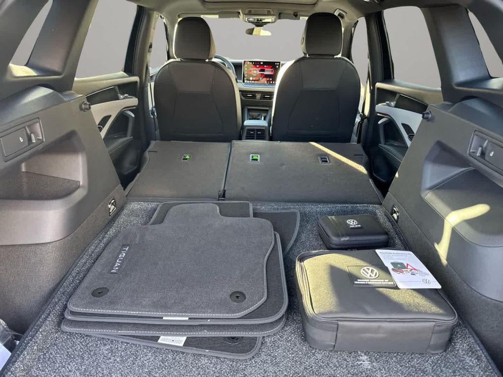 new 2026 Volkswagen Tiguan car, priced at $41,337