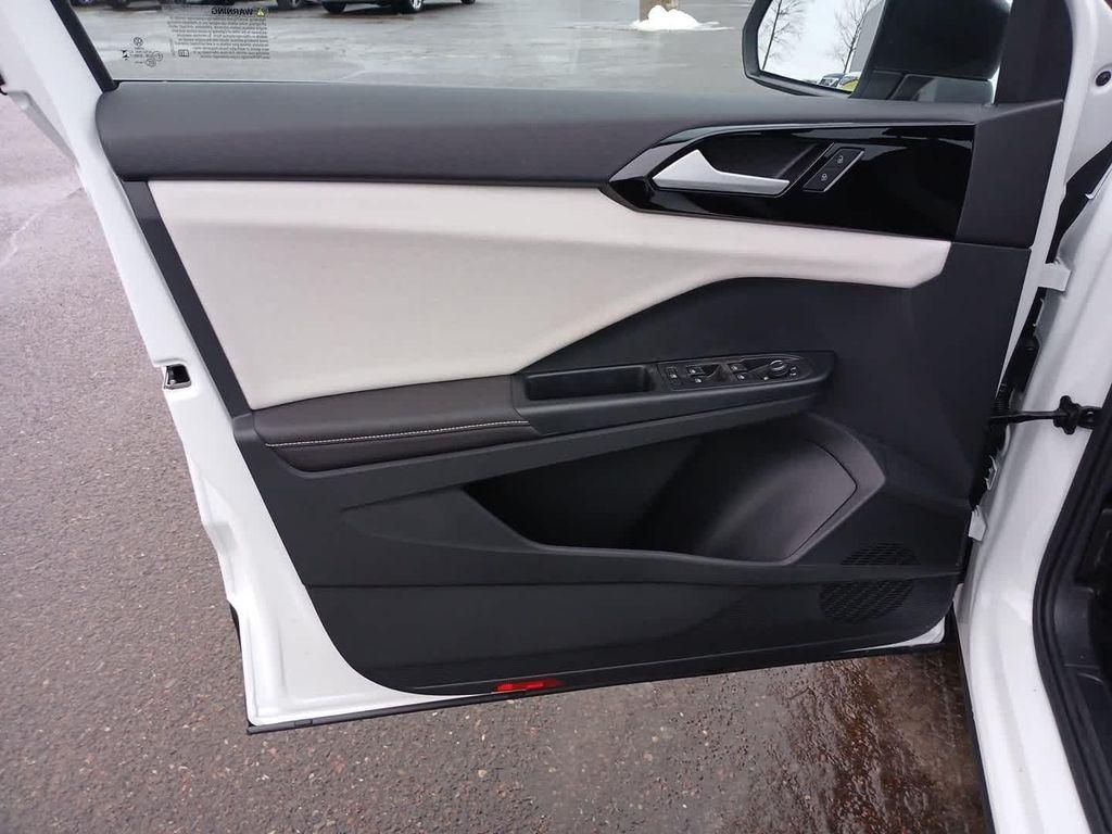 new 2026 Volkswagen Taos car, priced at $30,844