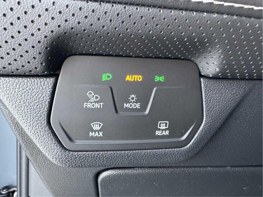 new 2026 Volkswagen Atlas Cross Sport car, priced at $56,517