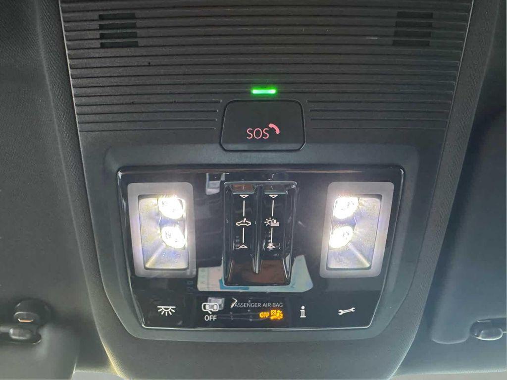 new 2026 Volkswagen Atlas Cross Sport car, priced at $56,517