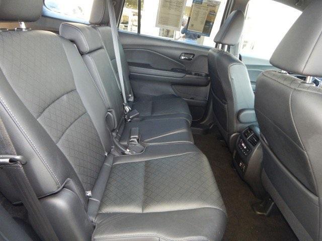 2021 Platinum White Pearl Honda Passport