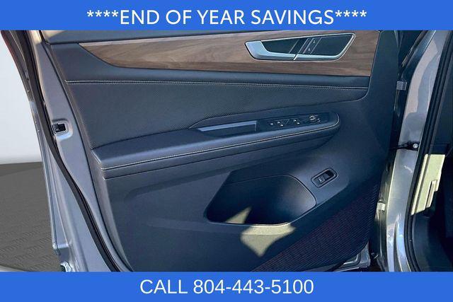 used 2025 Volkswagen Atlas car, priced at $32,500