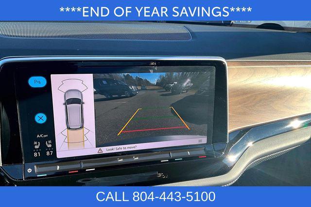 used 2025 Volkswagen Atlas car, priced at $32,500