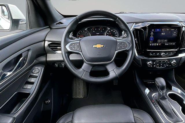 used 2023 Chevrolet Traverse car, priced at $30,900