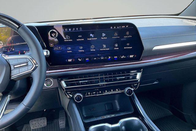 new 2026 Chevrolet Traverse car, priced at $55,500