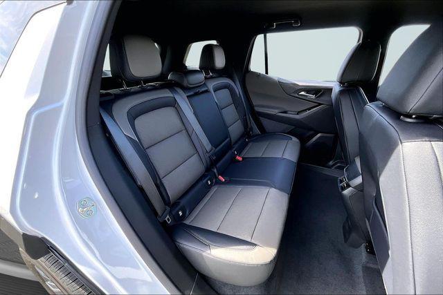 new 2026 Chevrolet Equinox car, priced at $32,200