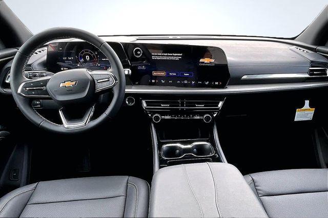new 2026 Chevrolet Traverse car, priced at $42,100