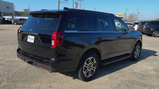 used 2025 Ford Expedition car, priced at $56,977