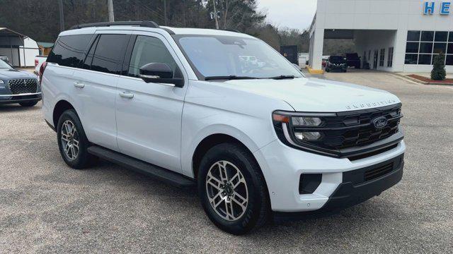 new 2025 Ford Expedition car, priced at $67,977