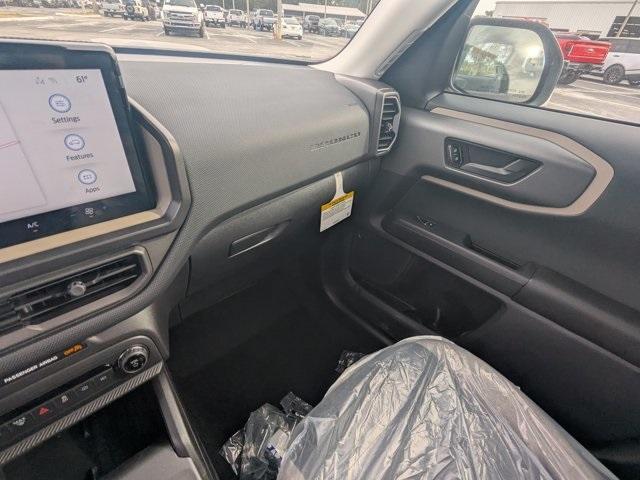 new 2025 Ford Bronco Sport car, priced at $27,495