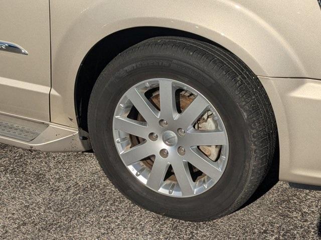 used 2015 Chrysler Town & Country car, priced at $8,913