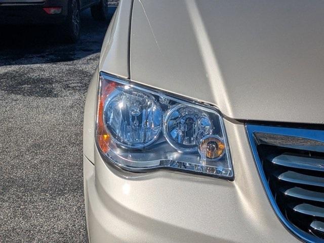 used 2015 Chrysler Town & Country car, priced at $8,913