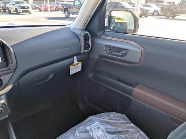 new 2025 Ford Bronco Sport car, priced at $32,995