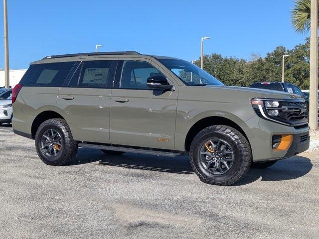 new 2025 Ford Expedition car, priced at $76,945