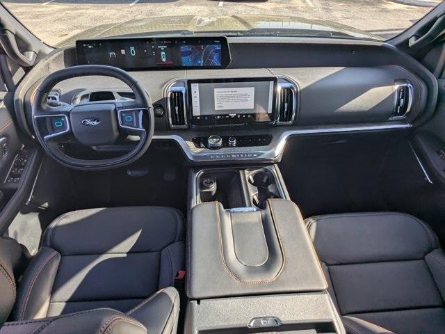 new 2025 Ford Expedition car, priced at $76,945