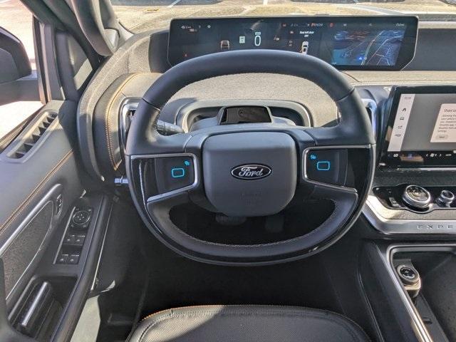 new 2025 Ford Expedition car, priced at $76,945