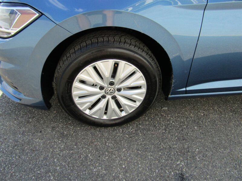 used 2020 Volkswagen Jetta car, priced at $16,542