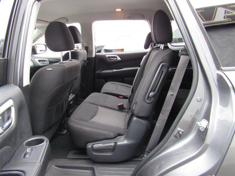 used 2020 Nissan Pathfinder car, priced at $12,842