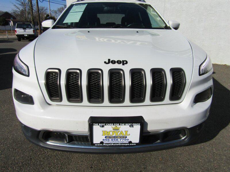 used 2015 Jeep Cherokee car, priced at $9,842