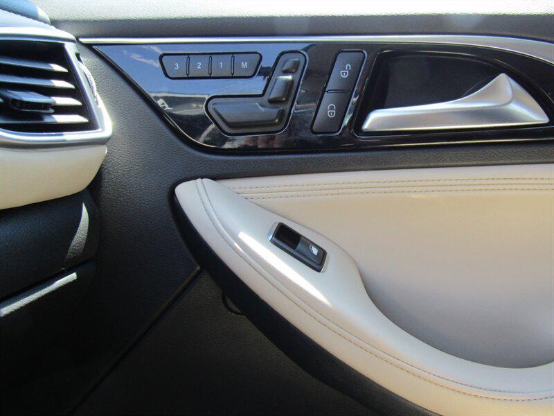 used 2018 INFINITI QX30 car, priced at $17,642