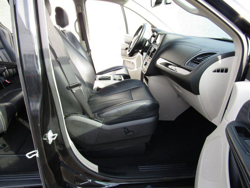 used 2014 Chrysler Town & Country car, priced at $10,342