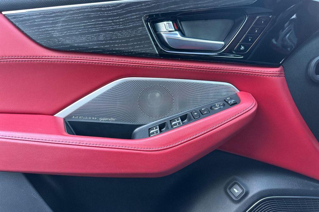 used 2023 Acura MDX car, priced at $46,998