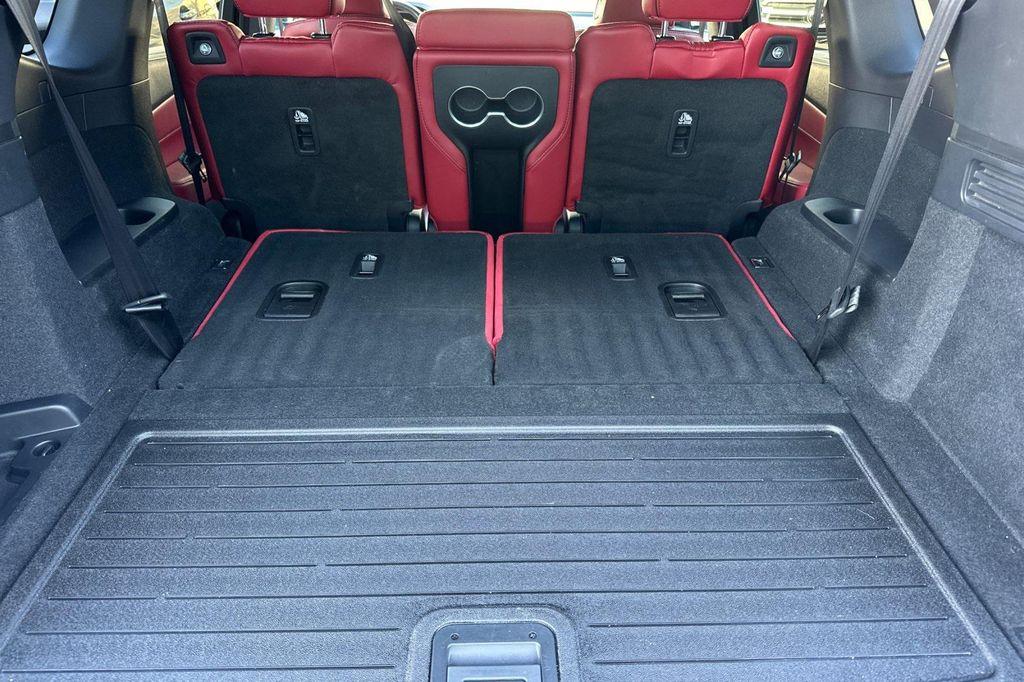 used 2023 Acura MDX car, priced at $46,998