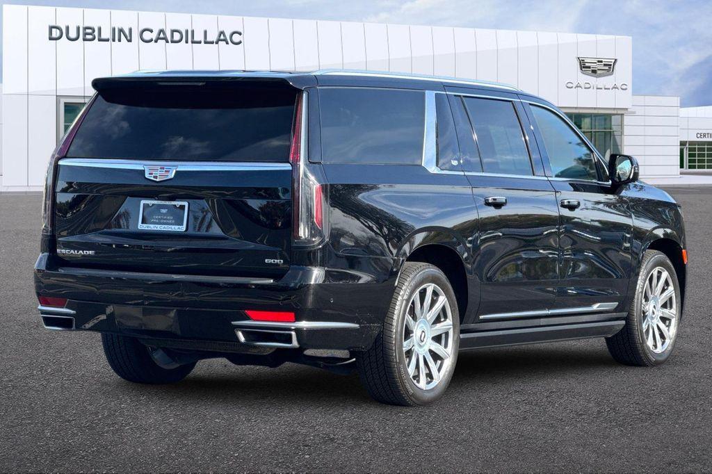 used 2024 Cadillac Escalade ESV car, priced at $85,798