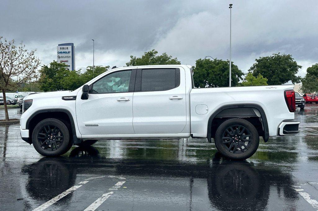 used 2023 GMC Sierra 1500 car, priced at $41,598