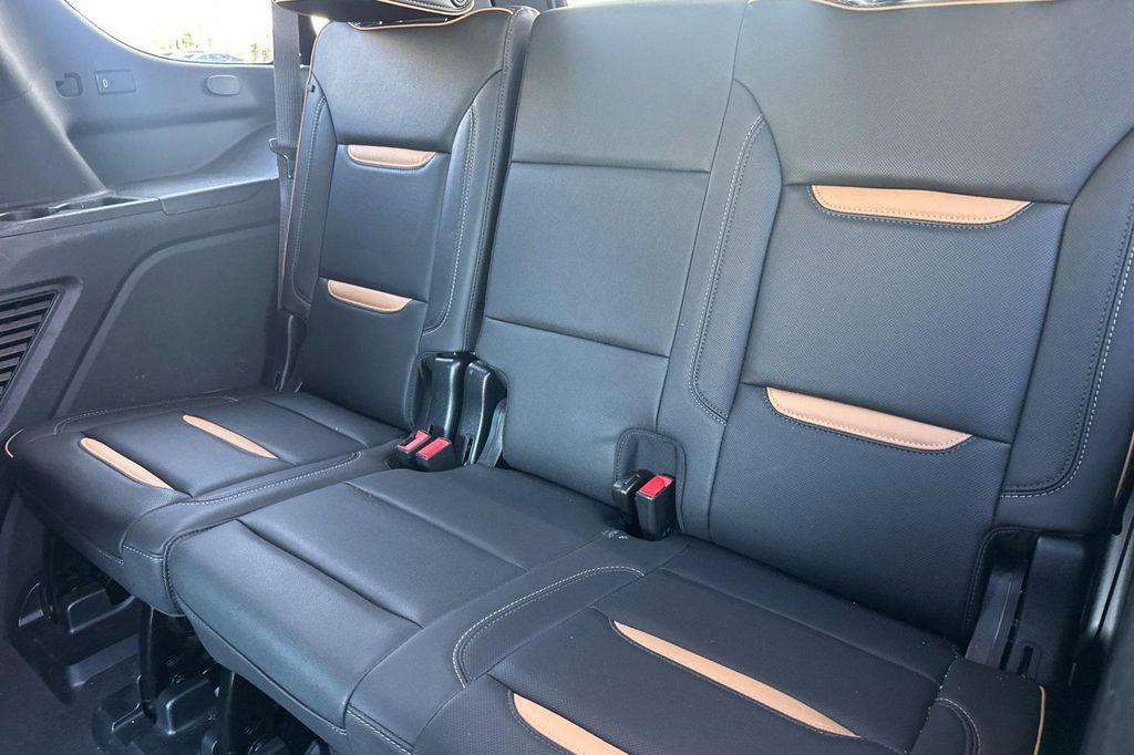 used 2023 GMC Yukon car, priced at $59,998