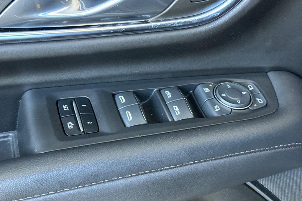 used 2024 Chevrolet Tahoe car, priced at $64,998