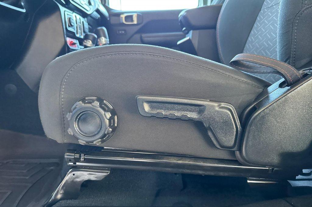 used 2022 Jeep Gladiator car, priced at $33,798