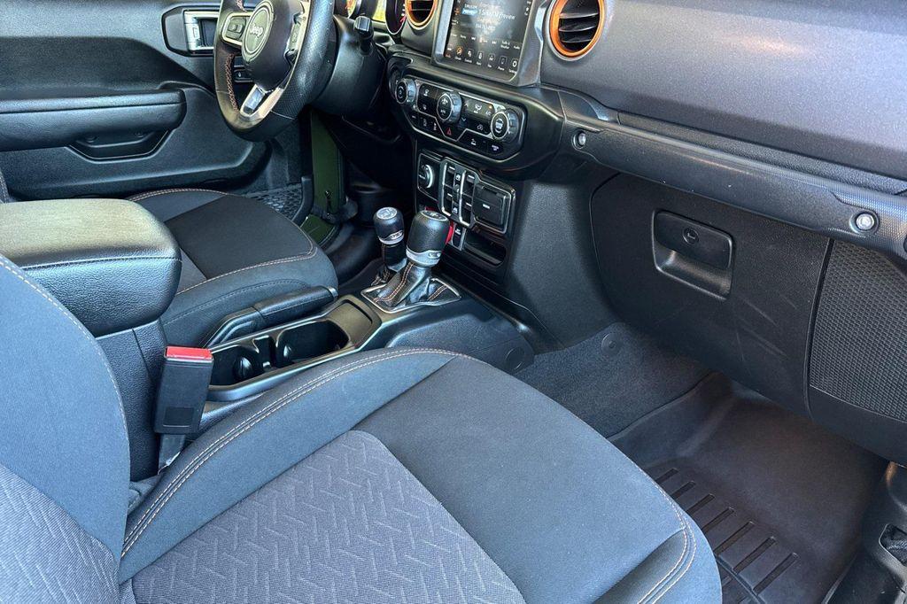 used 2022 Jeep Gladiator car, priced at $33,798