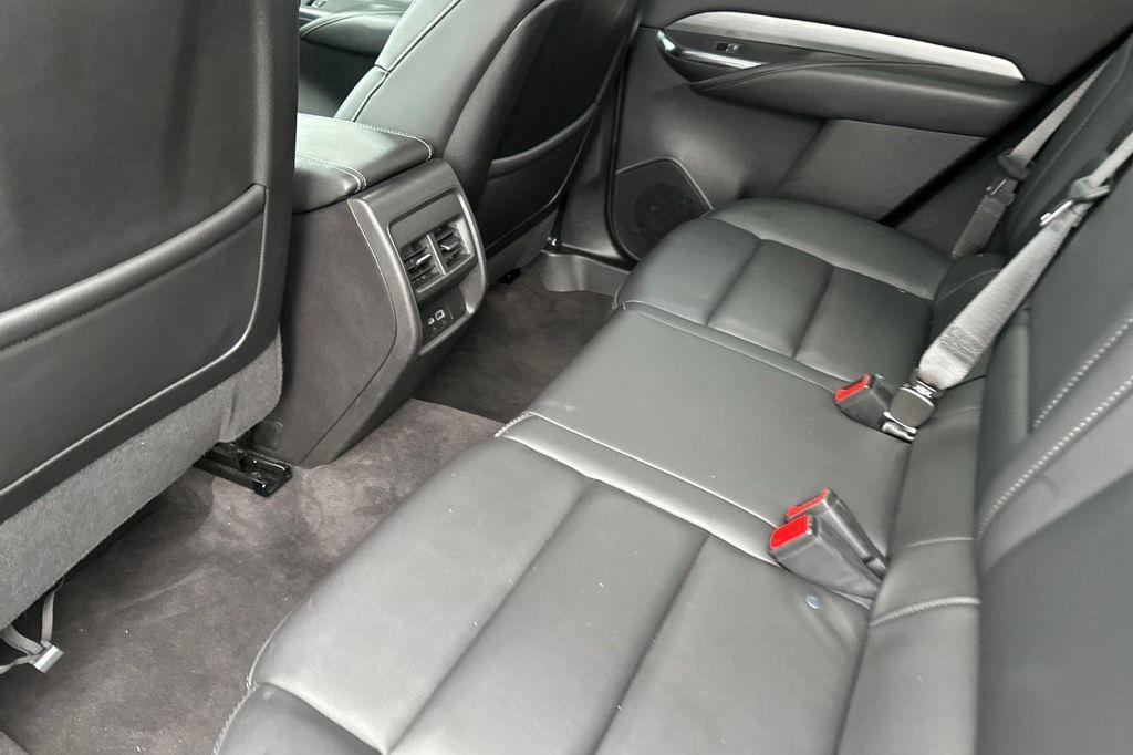 used 2024 Cadillac XT4 car, priced at $28,998