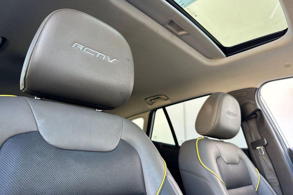 used 2025 Chevrolet Trax car, priced at $20,998