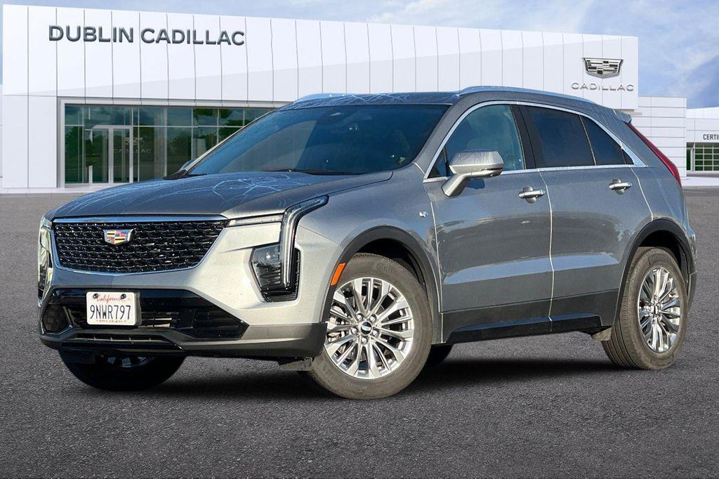 used 2025 Cadillac XT4 car, priced at $30,998