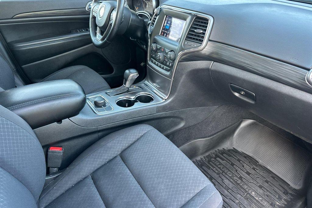 used 2019 Jeep Grand Cherokee car, priced at $19,995