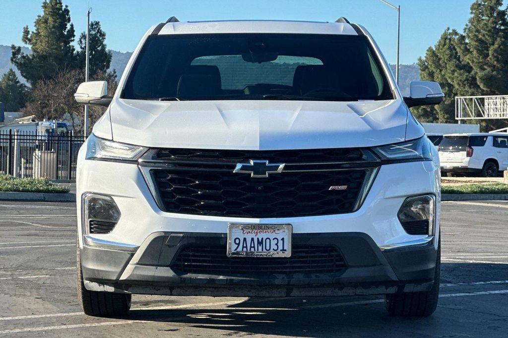 used 2022 Chevrolet Traverse car, priced at $25,798