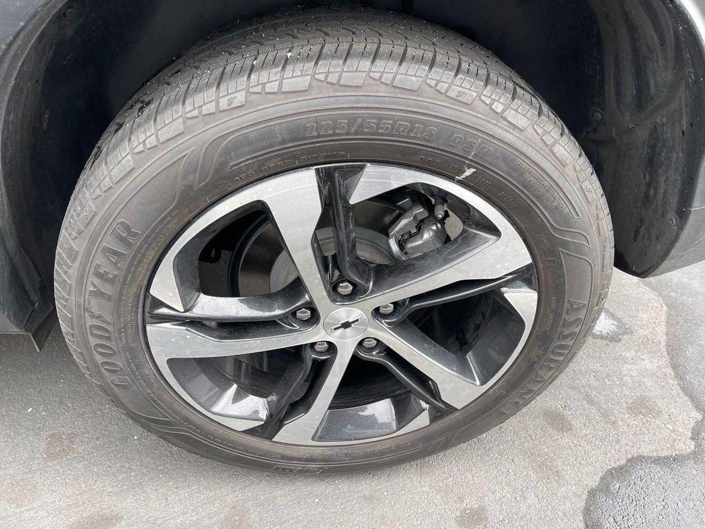 used 2024 Chevrolet Trax car, priced at $21,798