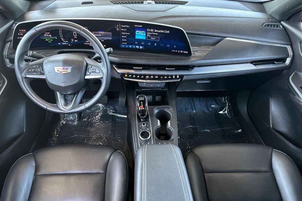 used 2024 Cadillac XT4 car, priced at $27,998