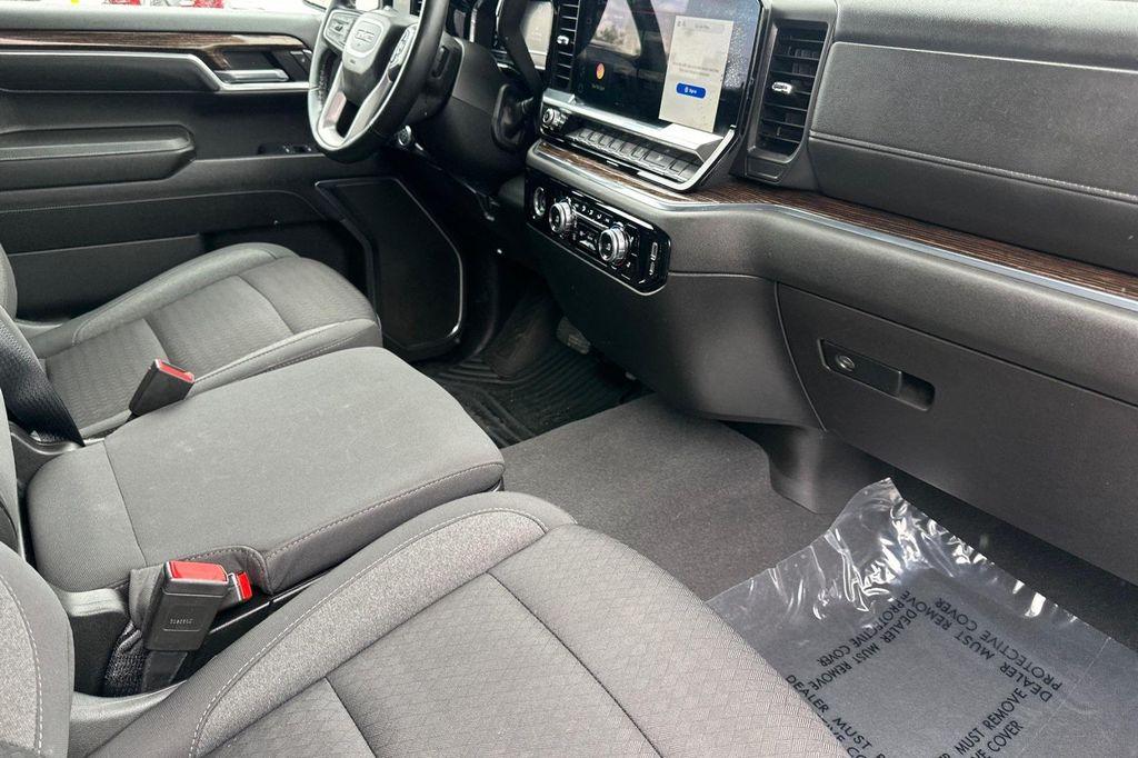 used 2023 GMC Sierra 1500 car, priced at $35,998