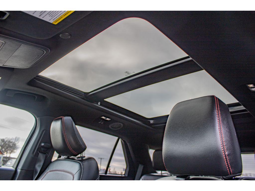 used 2023 Ford Explorer car, priced at $33,050