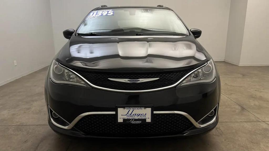 used 2020 Chrysler Pacifica car, priced at $11,584