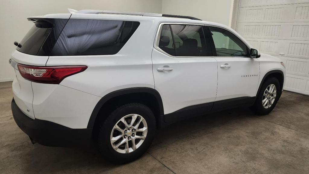 used 2018 Chevrolet Traverse car, priced at $11,395