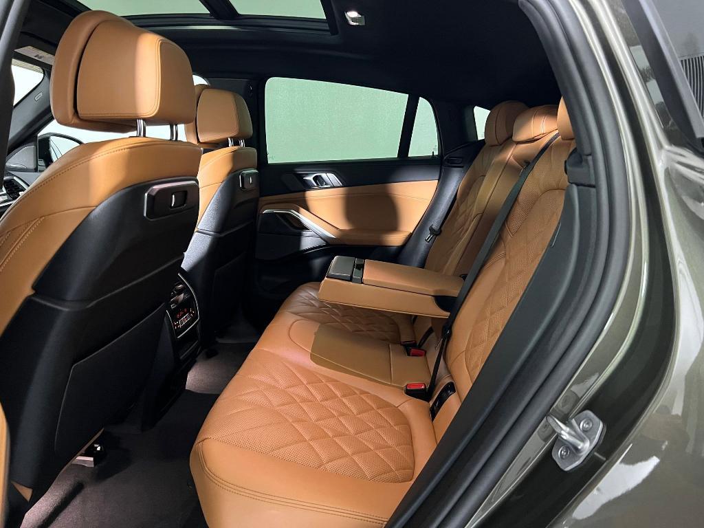 new 2026 BMW X6 car, priced at $89,475