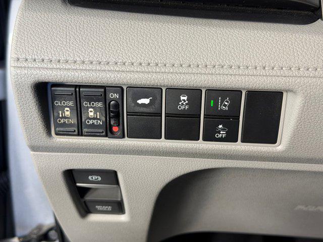 used 2018 Honda Odyssey car, priced at $17,999