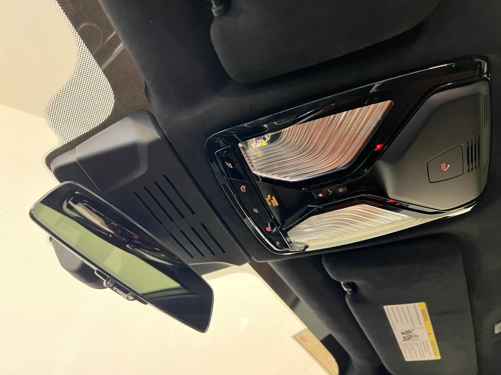 new 2026 BMW X7 car, priced at $119,475