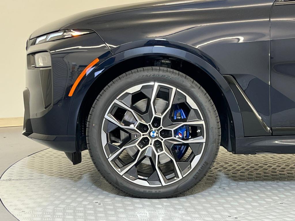 new 2026 BMW X7 car, priced at $119,475
